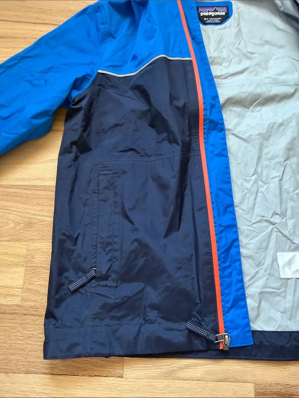 Patagonia Blue/Navy Boys' Torrentshell Rain Jacket with Orange Zipper Sz M (10)